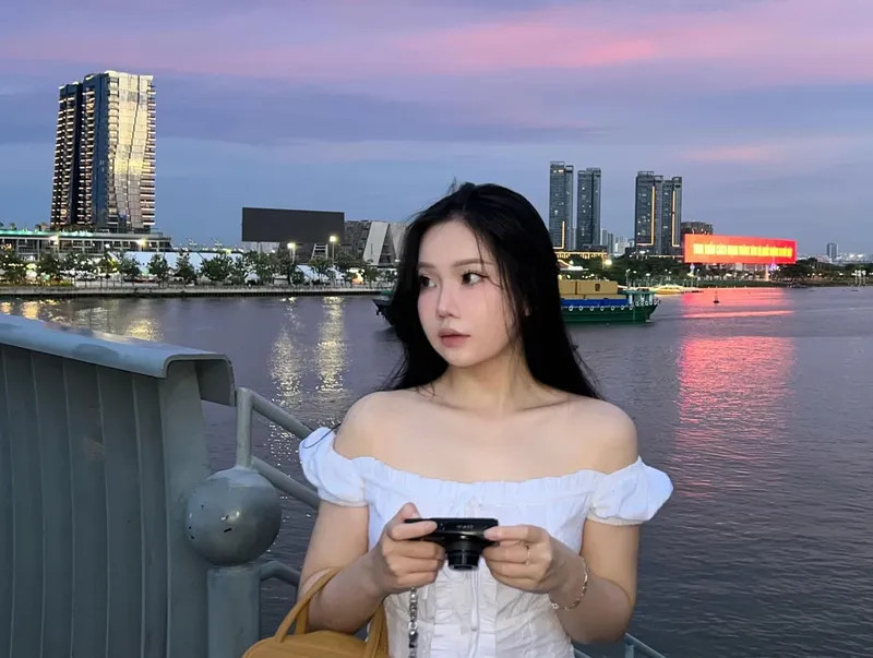 Ảnh đời thường Uyên Vy