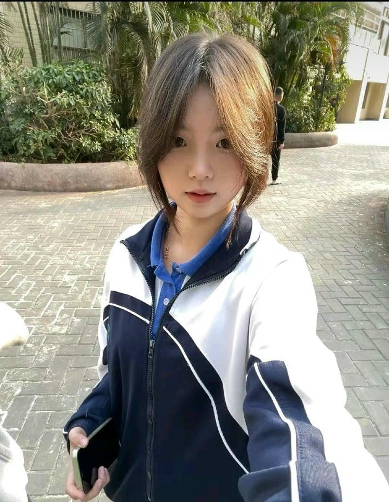 Ngắm nhìn vẻ đẹp tuổi teen với ảnh gái xinh 2k7 cực cuốn hút