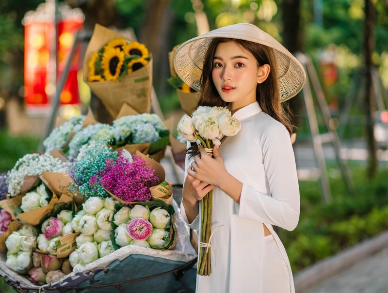 Ngắm 300+ ảnh gái xinh mặc áo dài trắng với vẻ đẹp tinh khôi