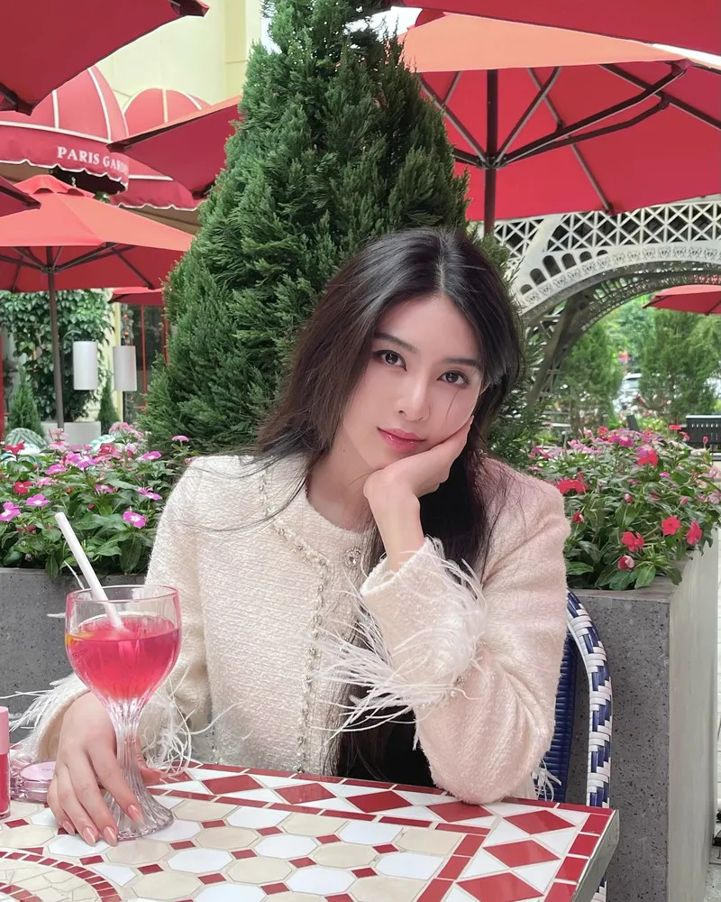Top 119+ ảnh hot girl Linh Trương IG cực xinh hút triệu like