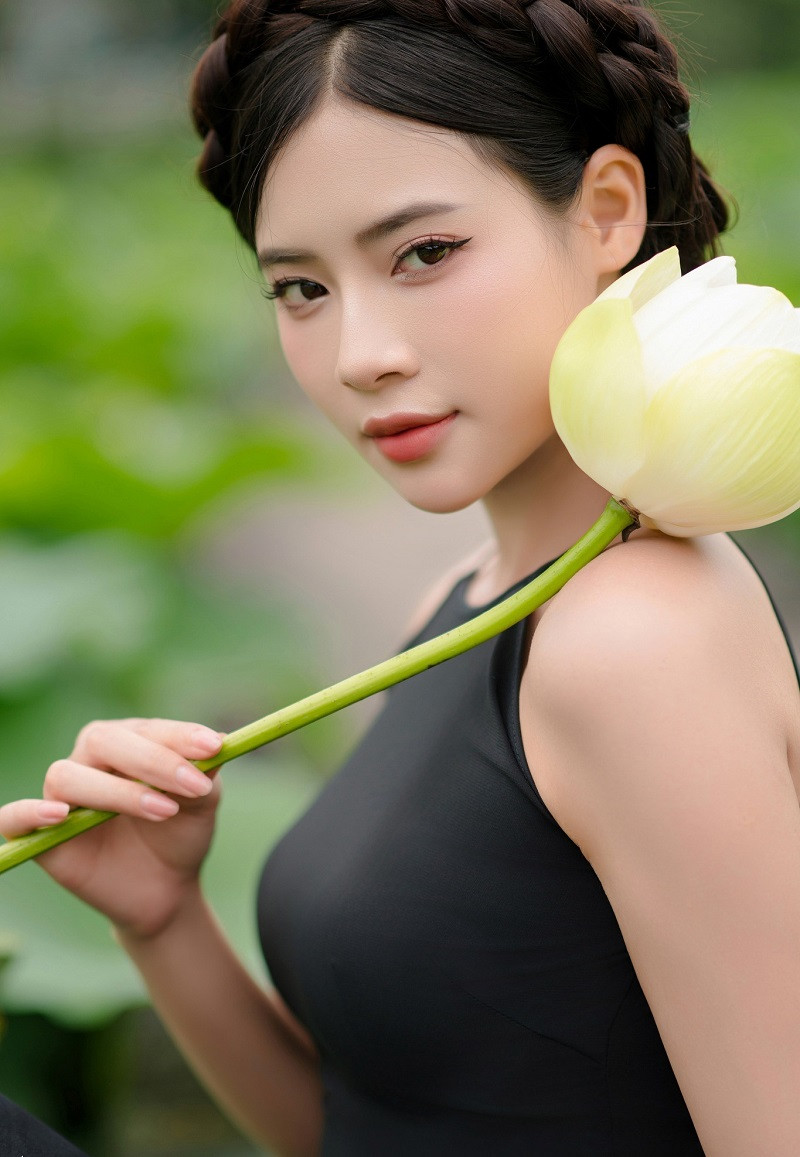 Tuyển tập 1000+ mẫu ảnh gái xinh đầm sen đẹp nhất cho chị em