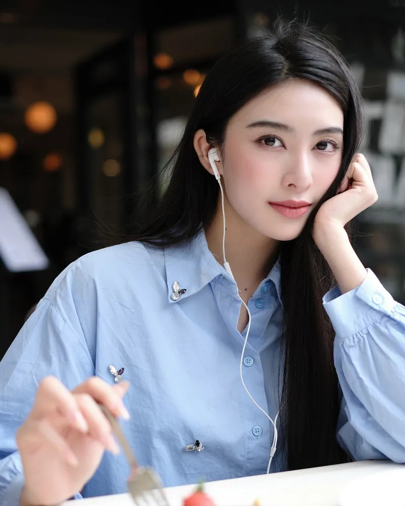 Top 119+ ảnh hot girl Linh Trương IG cực xinh hút triệu like