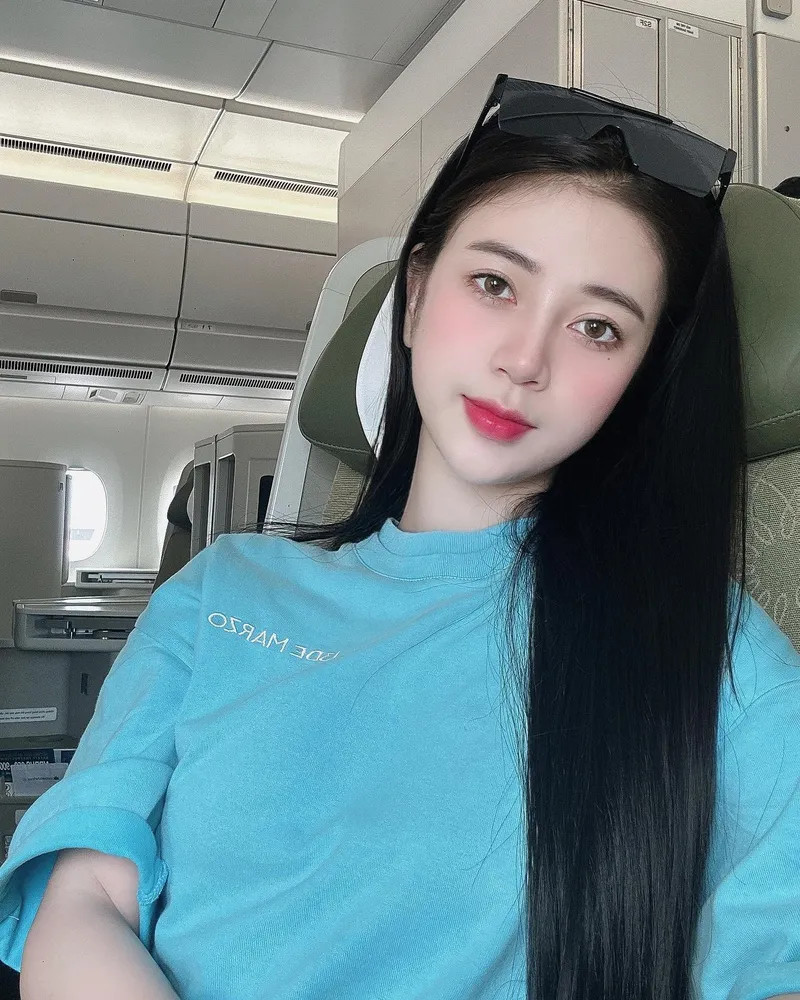 Hotgirl Instagram Nguyễn Hải Ly sexy quyến rũ đầy thu hút