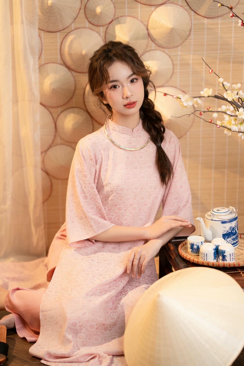 Tuyển tập 999+ ảnh gái xinh mặc áo dài vô cùng duyên dáng