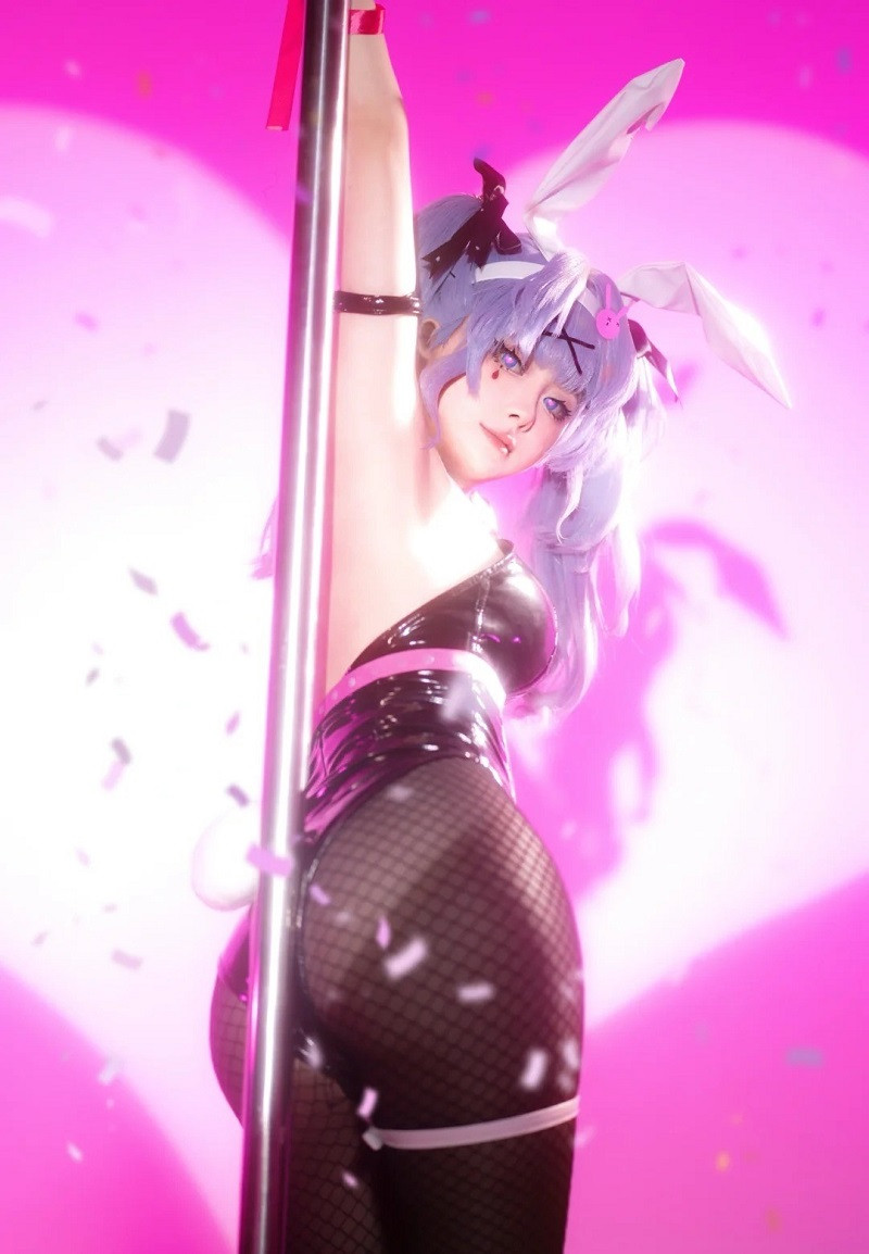 Gái xinh cosplay thỏ
