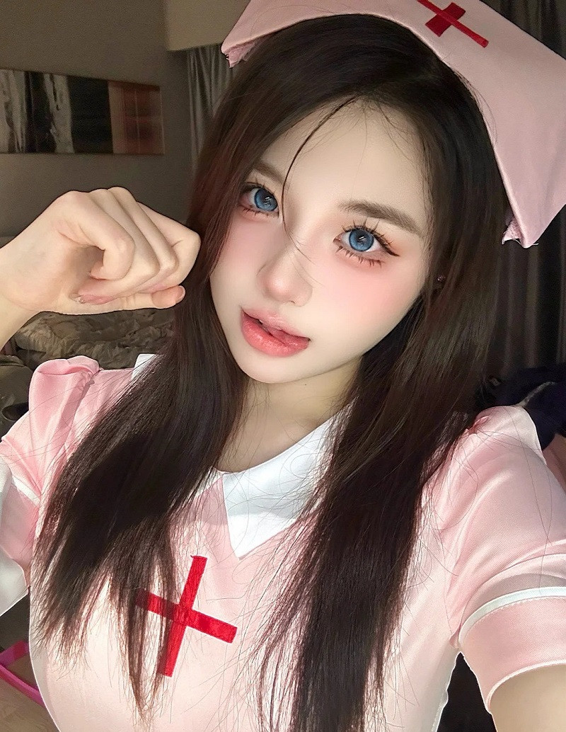 Tuyển tập 95+ ảnh gái xinh cosplay y tá nóng bỏng &amp; cuốn hút