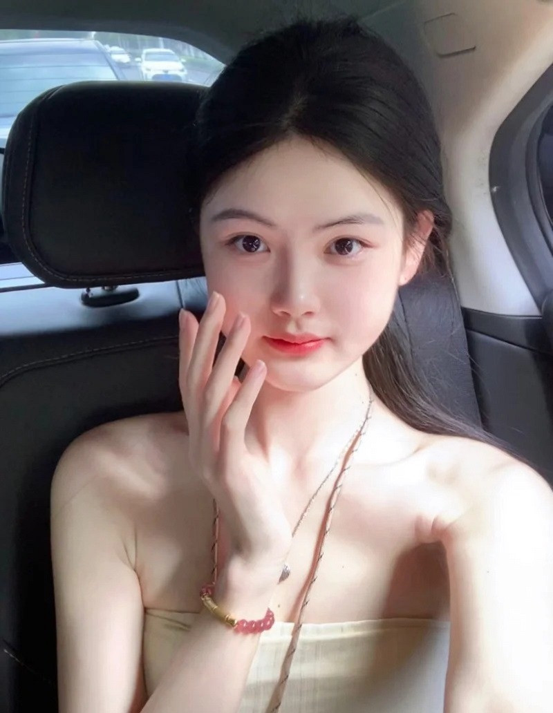 Tuyển chọn 100+ ảnh gái xinh da trắng siêu gợi cảm cho anh em