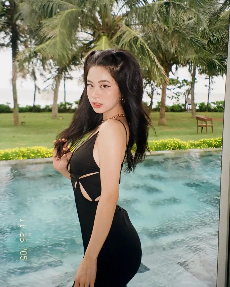 Top 100+ ảnh sexy gợi cảm nhất của Hàn Hằng ig gây bão mạng