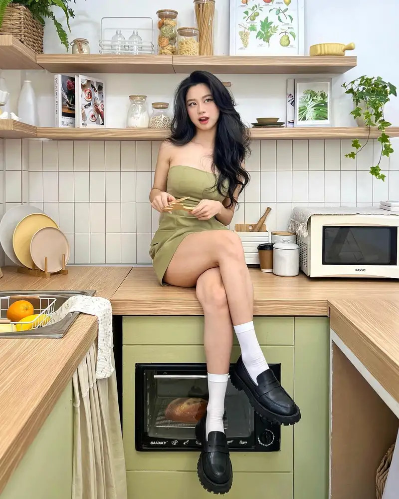 Top 100+ ảnh sexy gợi cảm nhất của Hàn Hằng ig gây bão mạng