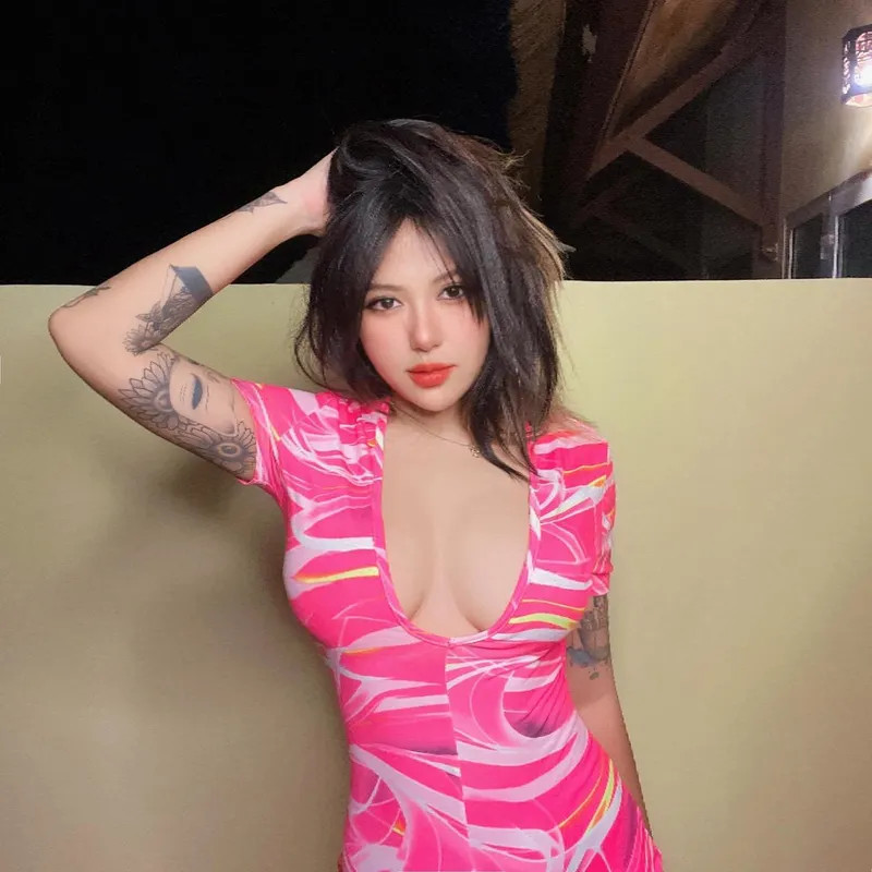 Bộ sưu tập 99 ảnh sexy, quyến rũ của Suzie Nguyen trên IG