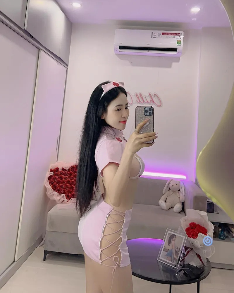 98 ảnh Instagram sexy, gợi cảm nhất của Trần Thị Nhung Chanh
