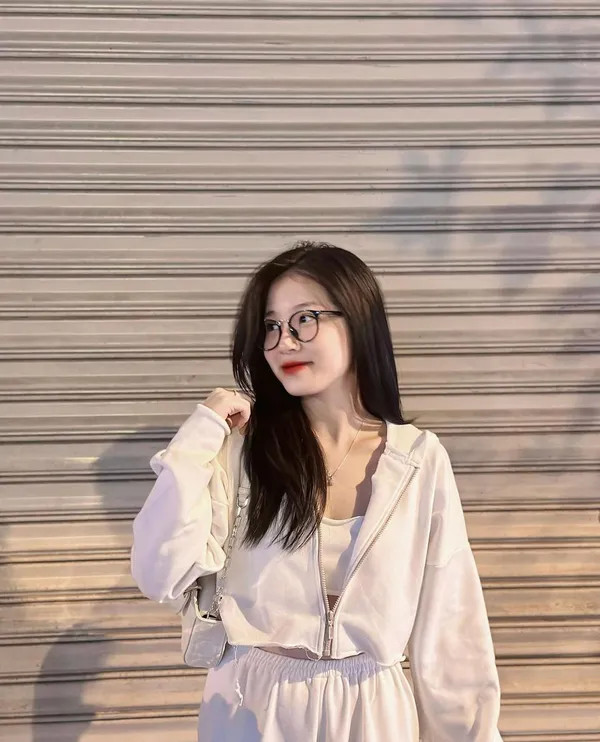 Xem ngay 75+ ảnh Vân Chòe xinh xắn, cute đáng yêu trên IG