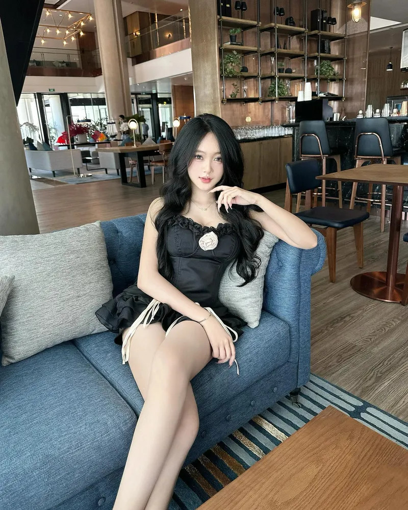 Khám phá bộ ảnh Instagram gợi cảm, sexy của Mạc Châu _uahcm