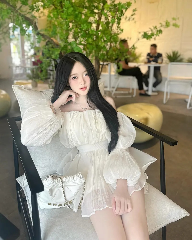 Khám phá bộ ảnh Instagram gợi cảm, sexy của Mạc Châu _uahcm