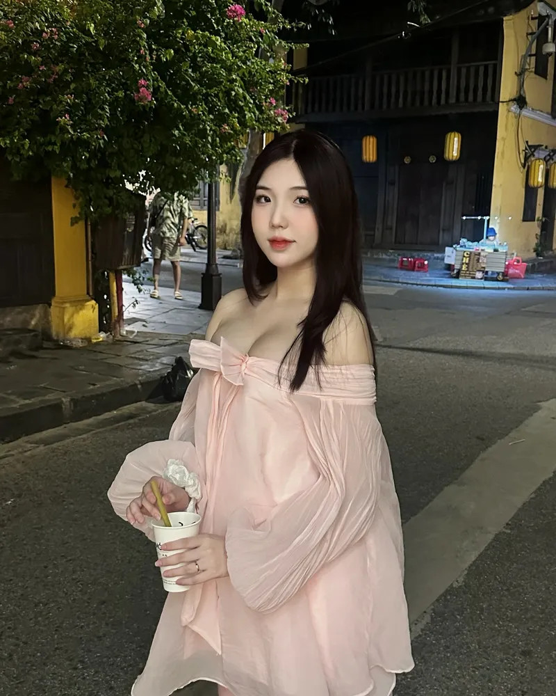 Loạt ảnh Instagram của Ngọcc Duyênn sexy và gợi cảm nhất