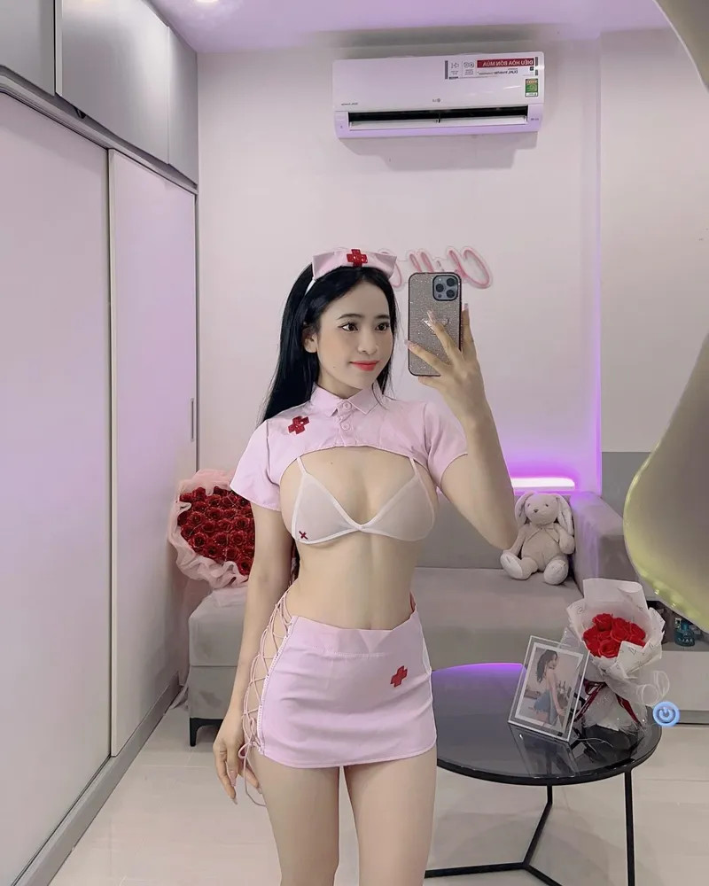 98 ảnh Instagram sexy, gợi cảm nhất của Trần Thị Nhung Chanh