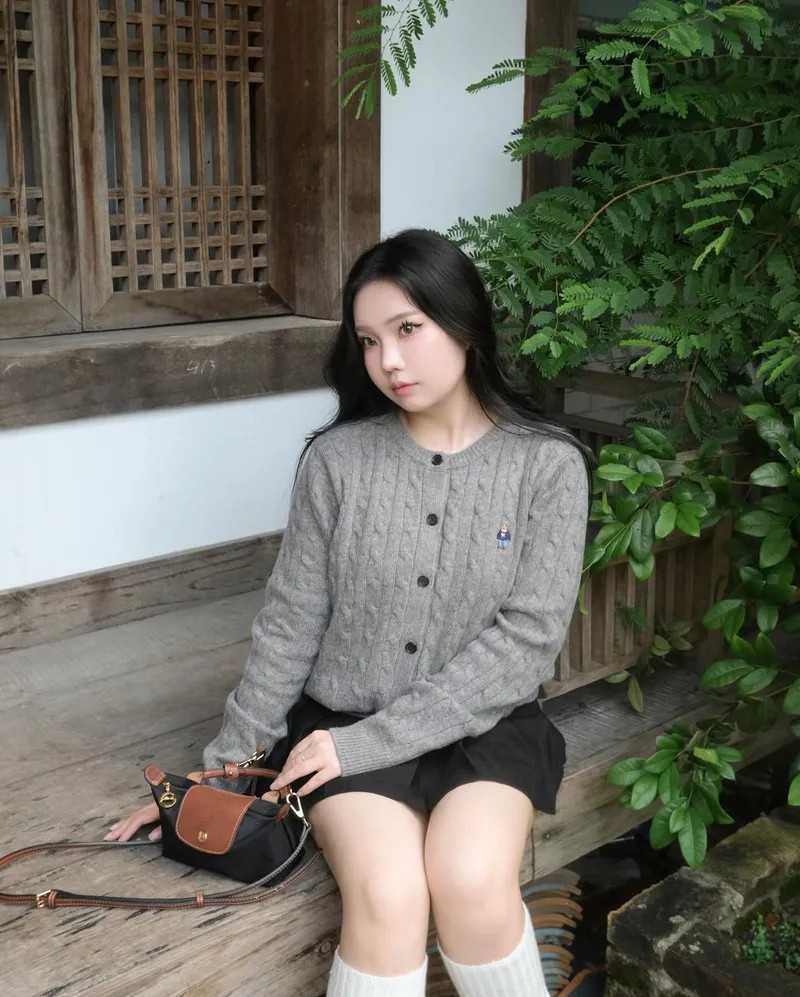 Uyên Vy đăng ảnh mới Instagram